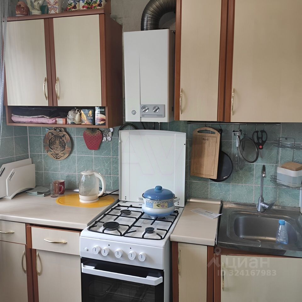 Продажа 1-комн квартиры на вторичном рынке Калининец пгт, 11