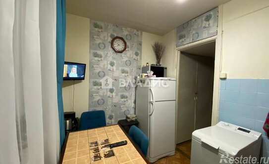 Продажа 2-комн квартиры на вторичном рынке проезд Якушкина,  д. 5