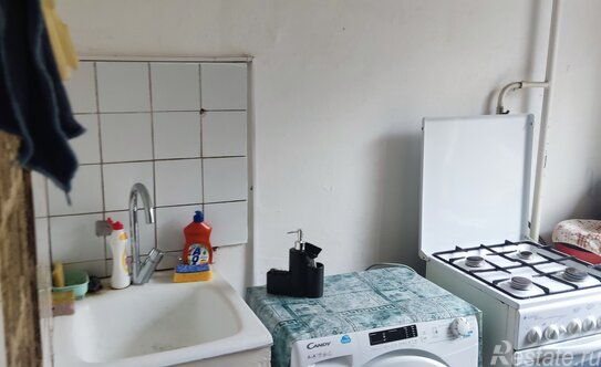 Продажа 3-комн квартиры на вторичном рынке улица Рогова,  д. 3