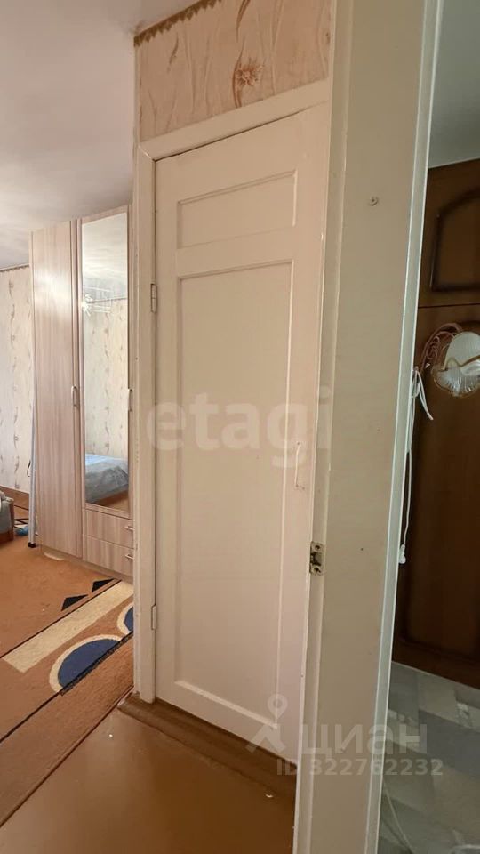 Продажа 2-комн квартиры на вторичном рынке Кириши, проспект Ленина, 17В