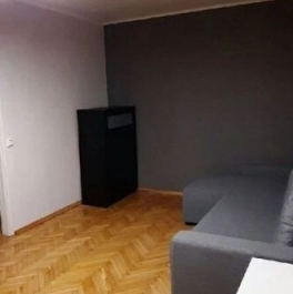 Продажа 1-комн квартиры на вторичном рынке улица Девятая Рота,  д. 9 с1