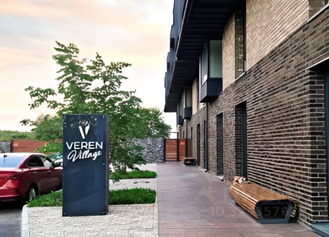 Продажа 1-комн квартиры на вторичном рынке пос. Стрельна, Красносельское шоссе, 22