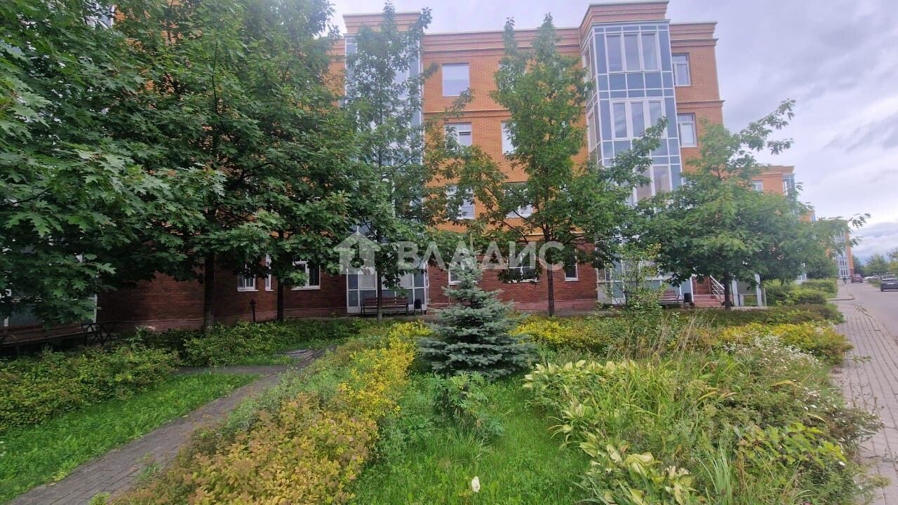 Аренда 3-комн квартиры на вторичном рынке Заречье пгт, улица Тихая, 26к4