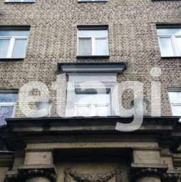 Продажа 2-комн квартиры на вторичном рынке улица Фрунзе,  д. 17