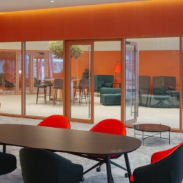 Продажа 3-комн квартиры на вторичном рынке улица Обручева,  д. 28Г с1