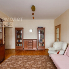 Продажа 2-комн квартиры на вторичном рынке ул Соловьиная Роща,  д. 3,  к. 1