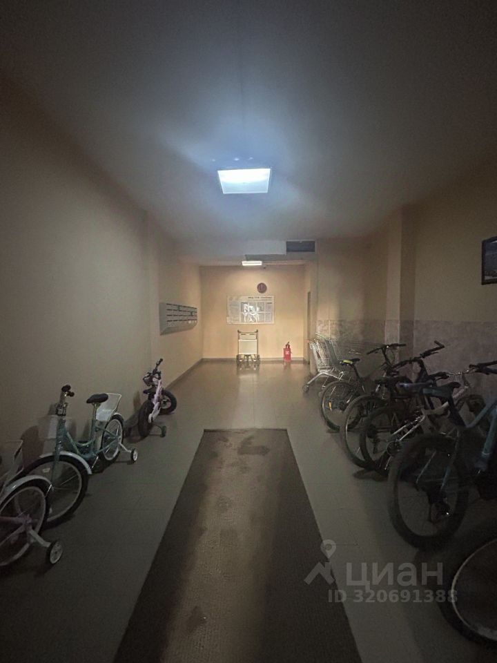 Продажа 2-комн квартиры на вторичном рынке Дмитров, улица Подлипецкая Слобода, 50