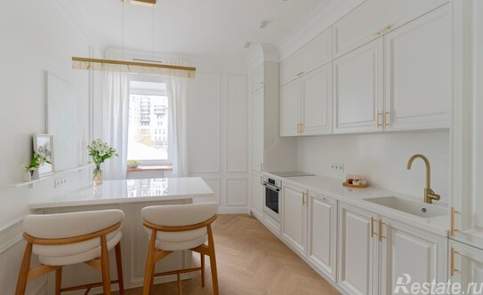 Продажа 3-комн квартиры на вторичном рынке Панфиловский пер,  д. 1/16,  к. 1