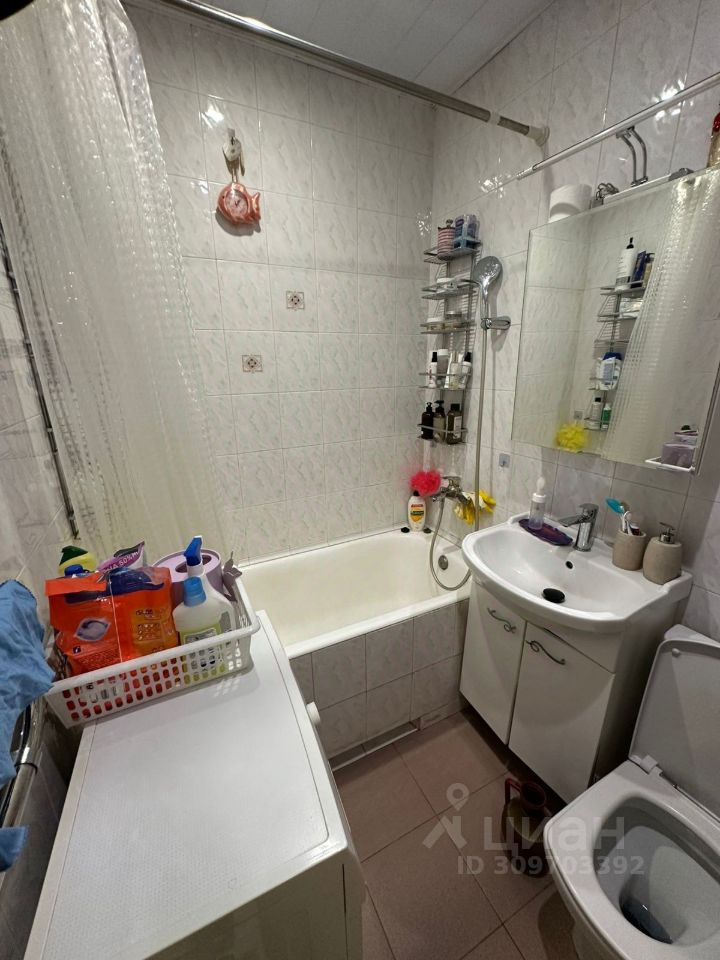 Аренда 2-комн квартиры на вторичном рынке Калибровская улица, 22А