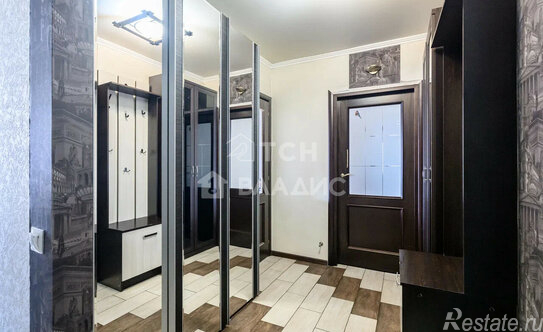 Продажа 3-комн квартиры на вторичном рынке Заречный, Сиреневая улица,  д. 6/1