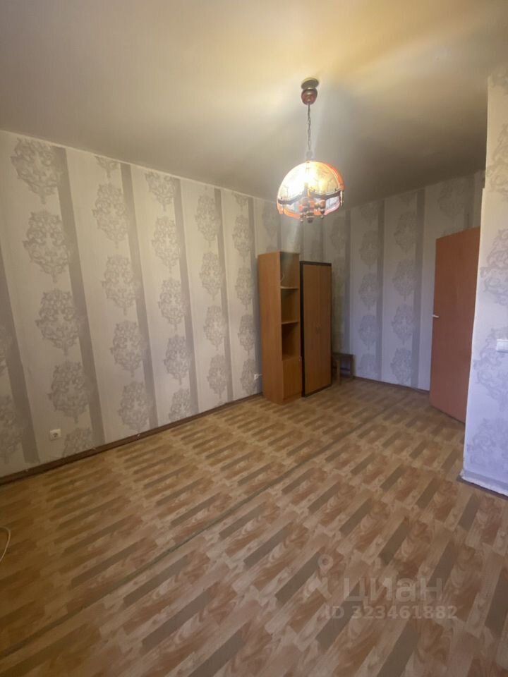 Продажа 1-комн квартиры на вторичном рынке Шлиссельбург, Луговая улица, 4к2