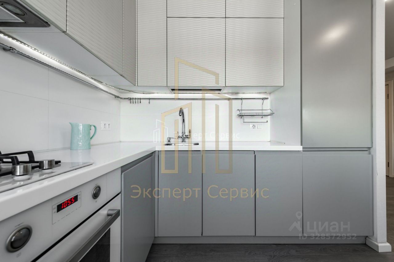 Продажа 2-комн квартиры на вторичном рынке проспект Юрия Гагарина, 14К2