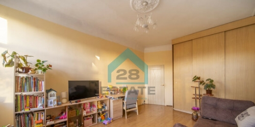 3-комн квартира Заозёрная улица,  д. 4