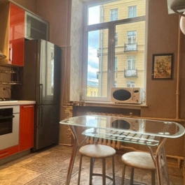 Продажа 2-комн квартиры на вторичном рынке Полюстровский проспект,  д. 47