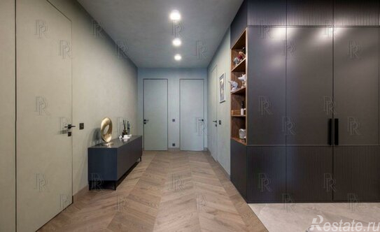 Продажа 3-комн квартиры на вторичном рынке ул Нежинская,  д. 5,  к. 2