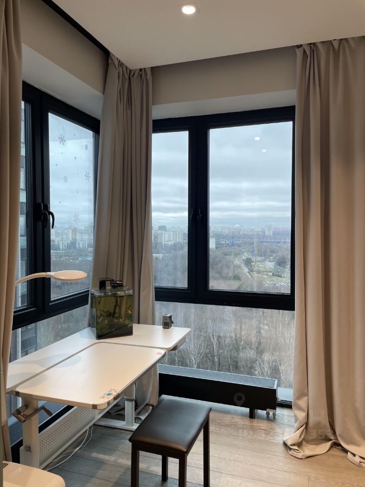 Продажа 3-комн квартиры на вторичном рынке улица Дыбенко, 7/1