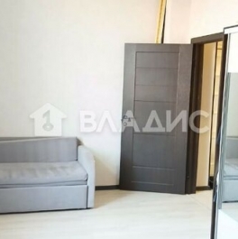 Продажа 3-комн квартиры на вторичном рынке улица Менжинского,  д. 5