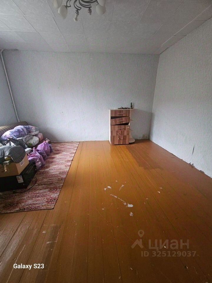Продажа комнаты пос. Гладкое, улица Центральная, 13