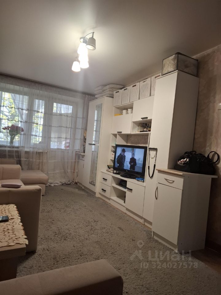 Продажа 1-комн квартиры на вторичном рынке Электросталь, улица Тевосяна, 42а