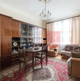 Продажа 3-комн квартиры на вторичном рынке Никитский б-р,  д. 25