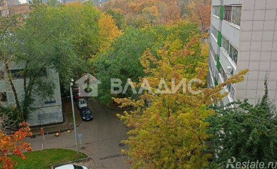 Продажа 4-комн квартиры на вторичном рынке Черемушкинская Б. ул,  д. 20,  к. 3