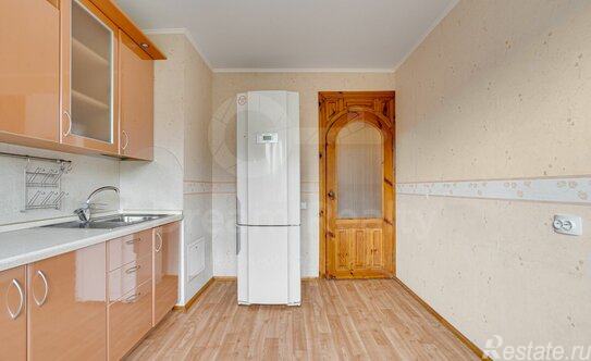 Продажа 3-комн квартиры на вторичном рынке Подольск, Октябрьский пр-кт,  д. 2в