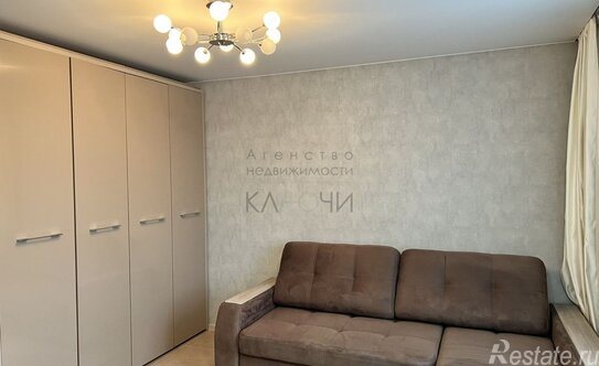 Продажа 2-комн квартиры на вторичном рынке Сетуньский 3-й проезд,  д. 8