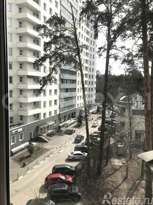 Продажа 1-комн квартиры на вторичном рынке Жуковский, Амет-хан Султана ул,  д. 11