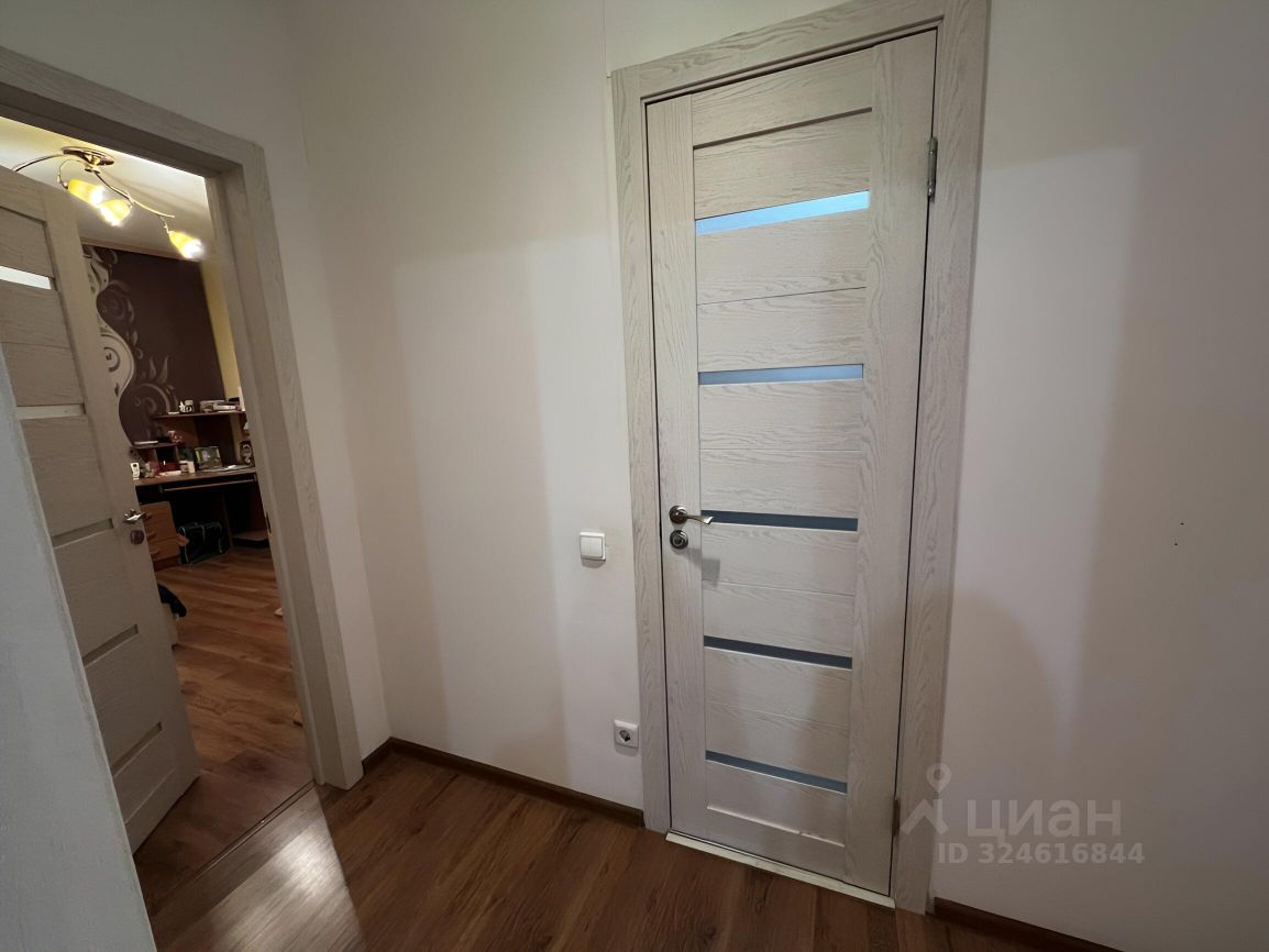 Продажа 3-комн квартиры на вторичном рынке улица Корнея Чуковского, 7к4