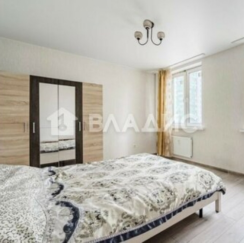 2-комн квартира Мурино г, Петровский б-р,  д. 12 к2