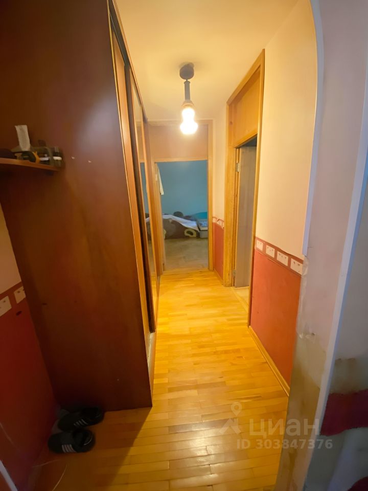 Продажа 2-комн квартиры на вторичном рынке Купавна мкр, Балашиха, улица Адмирала Кузнецова,  д. 2