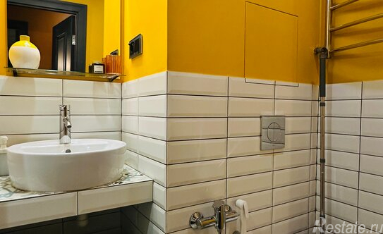 Продажа 2-комн квартиры на вторичном рынке улица Коминтерна,  д. 34/6