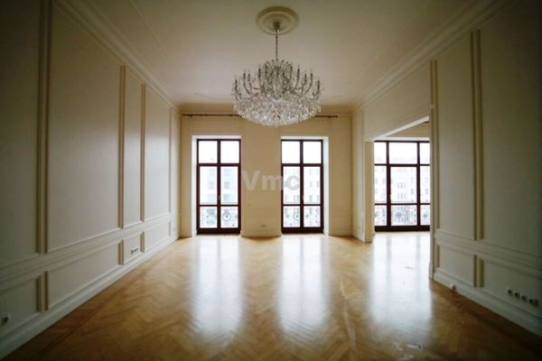 Аренда 5-комн квартиры на вторичном рынке Тверской б-р,  д. 9