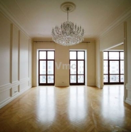 Аренда 5-комн квартиры на вторичном рынке Тверской б-р, д. 9 Аренда 5-комн квартиры на вторичном рынке Тверской б-р, д. 9