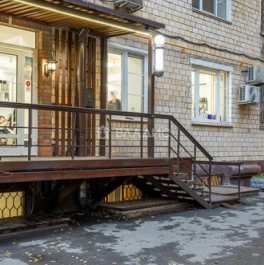 Продажа 2-комн квартиры на вторичном рынке Нахимовский пр-кт,  д. 50