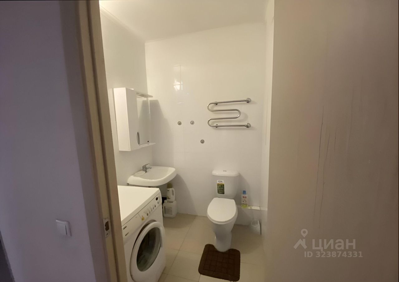 Продажа 2-комн квартиры на вторичном рынке Ярцевская улица, 24К1