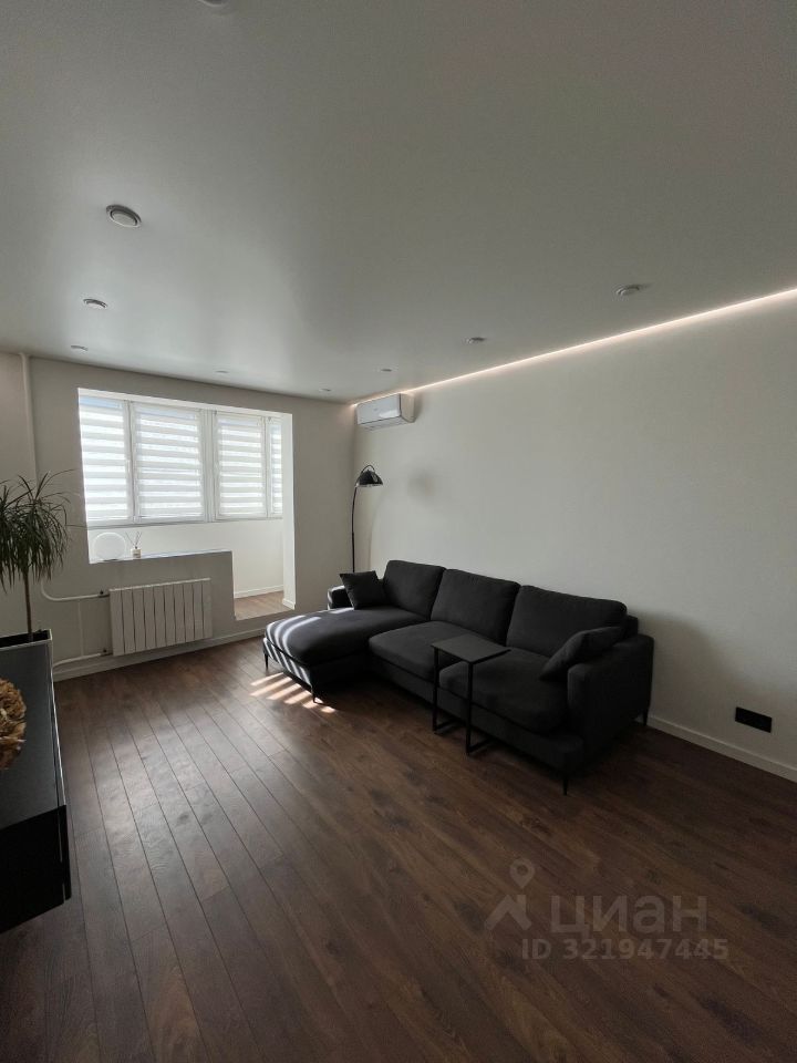 Продажа 2-комн квартиры на вторичном рынке улица Авиаконструктора Миля, 8к1