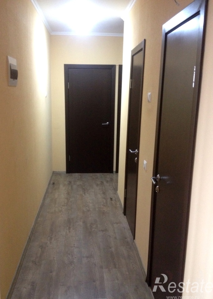 Аренда 3-комн квартиры на вторичном рынке Володарского п, Зеленая ул ,  д. 42