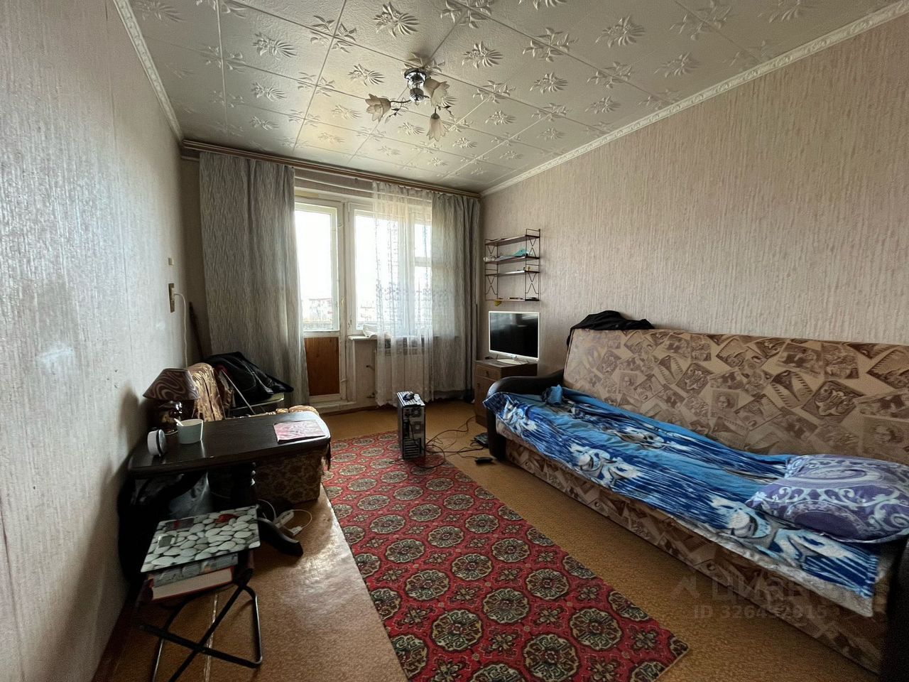 Продажа 3-комн квартиры на вторичном рынке Запрудня пгт, улица Первомайская, 12