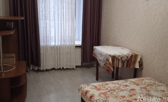 Продажа 4-комн квартиры на вторичном рынке линия 2-я В.О.,  д. 45