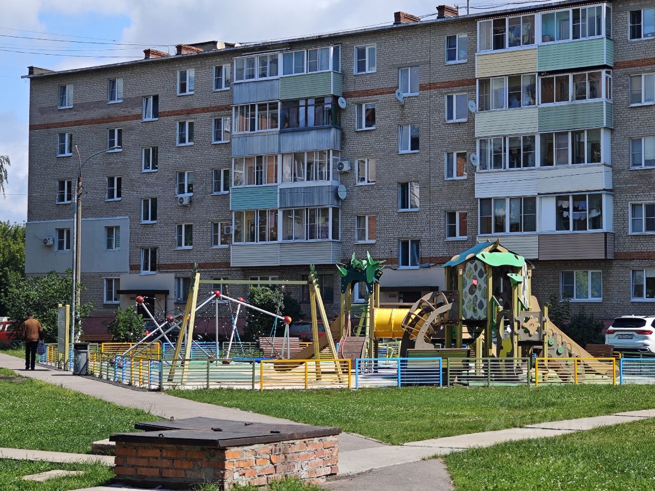 Продажа 2-комн квартиры на вторичном рынке Шатура, Школьная улица, 22