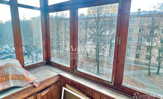 Продажа 2-комн квартиры на вторичном рынке Стачек пр-кт