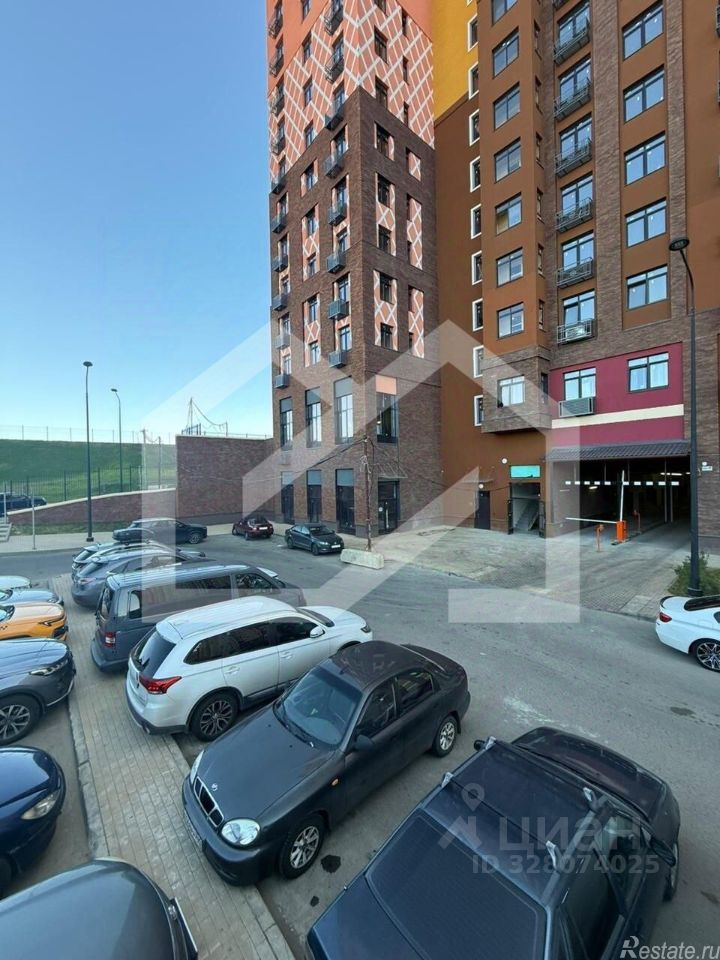 Продажа торгового помещения Развилка п, Римский проезд,  д. 15