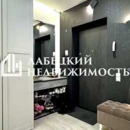 Продажа 2-комн квартиры на вторичном рынке Химки, улица Германа Титова,  д. 3 к2