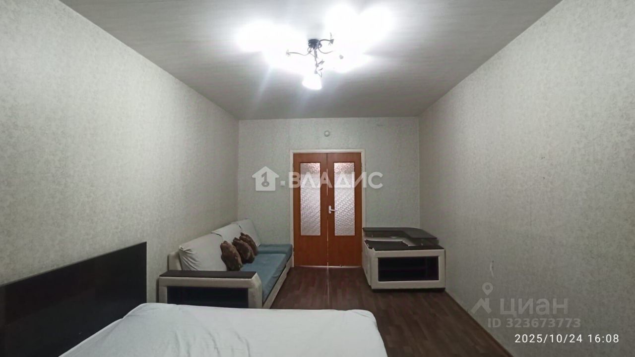 Аренда 3-комн квартиры на вторичном рынке Люберцы, Комсомольский проспект, 16/2