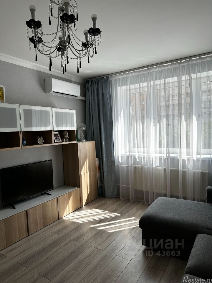 Продажа 3-комн квартиры на вторичном рынке Железнодорожный г, Автозаводская ул,  д. 3