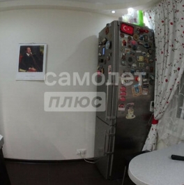 Продажа 2-комн квартиры на вторичном рынке улица Яблочкова,  д. 35