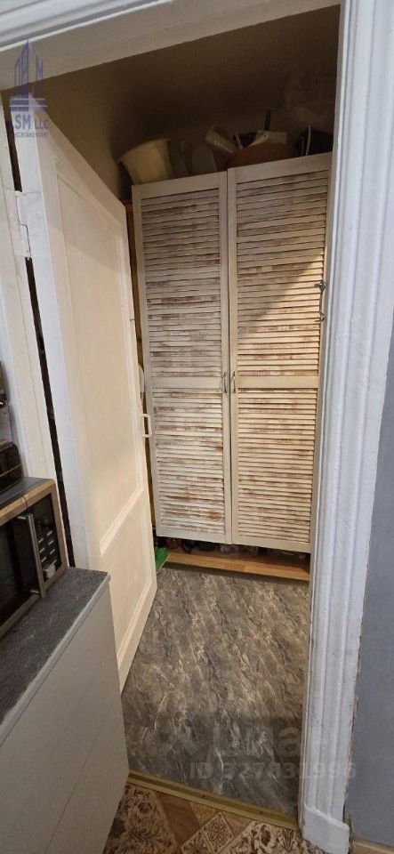 Продажа 3-комн квартиры на вторичном рынке Гороховая улица, 40