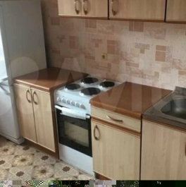 Продажа 3-комн квартиры на вторичном рынке ул Космонавта Волкова,  д. 5,  к. 1