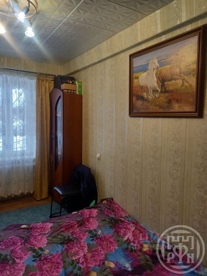 Продажа 3-комн квартиры на вторичном рынке с. Русско-Высоцкое, 26